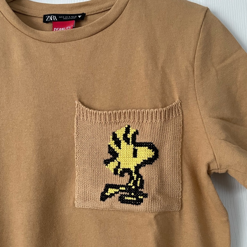 ZARA Women’s Snoopy and Woodstock Embroidered T Shirt - Picture 4 of 8